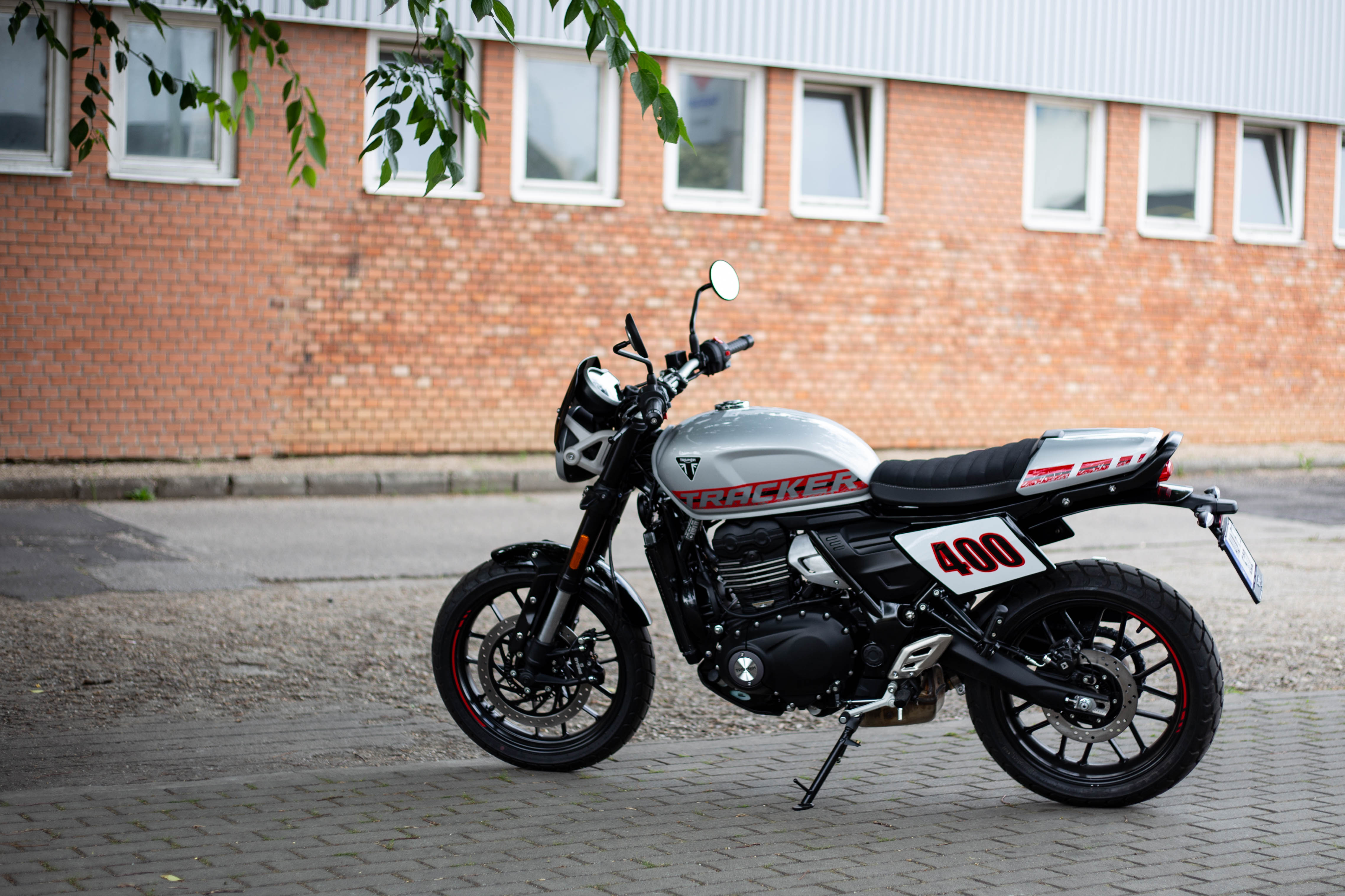 Triumph Tracker 400